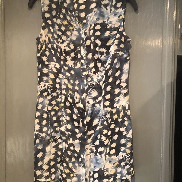 CAbi Tank Top Beautiful Colors! - Picture 2 of 5